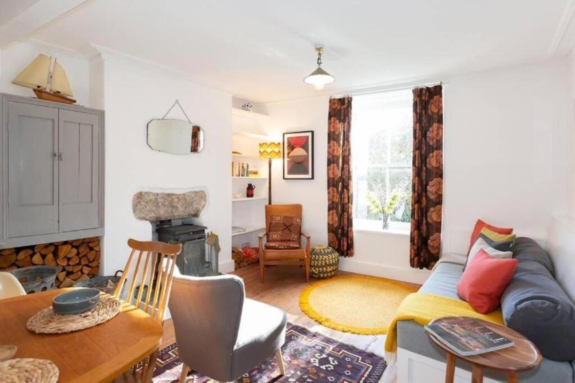 Janies Cottage~ Mousehole~Eclectic Interiors & Vintage Charm Екстер'єр фото